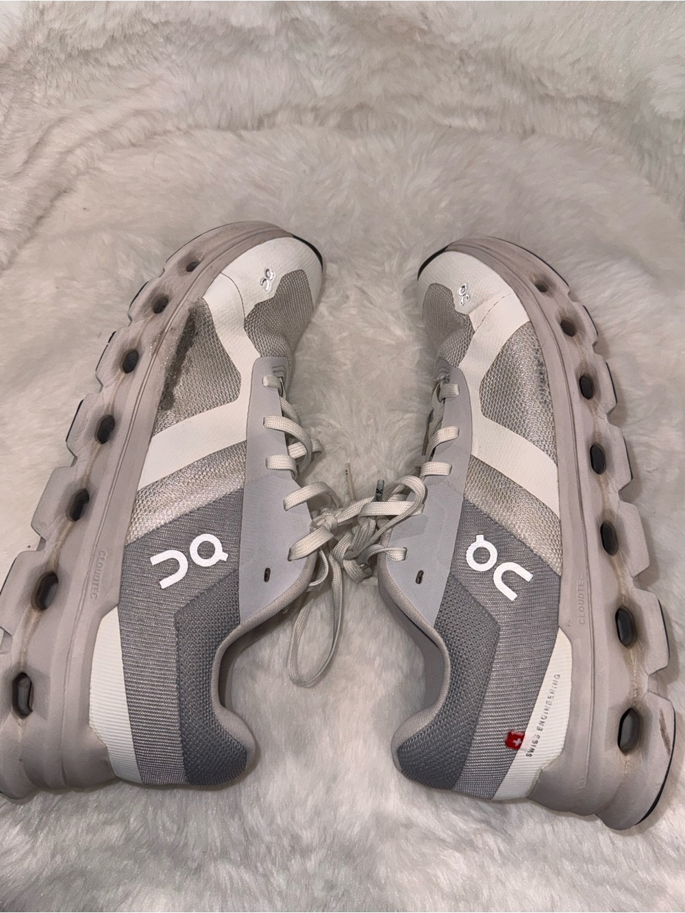 On Running Women's Light Gray and White Running Sneakers